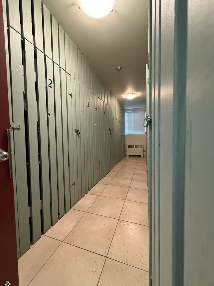 502 Ninth Street #102 - Photo 7 of 15