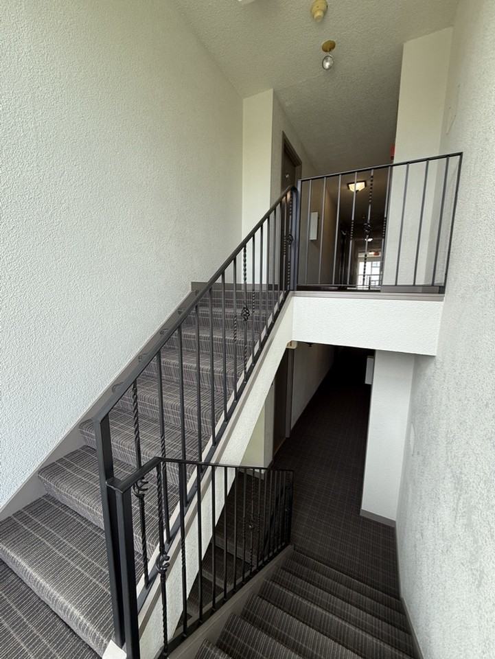 502 Ninth Street #102 - Photo 4 of 15