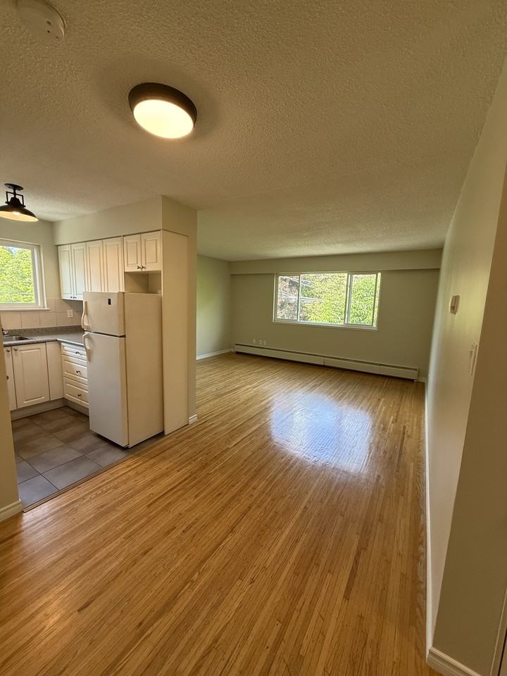 502 Ninth Street #102 - Photo 2 of 16