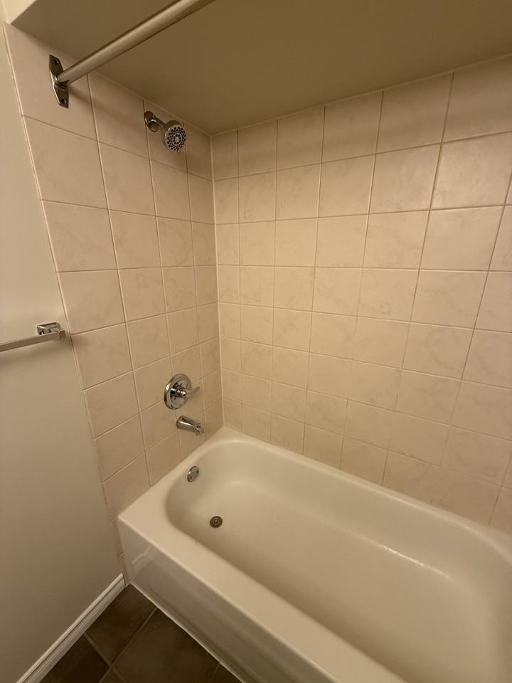 502 Ninth Street #102 - Photo 6 of 16