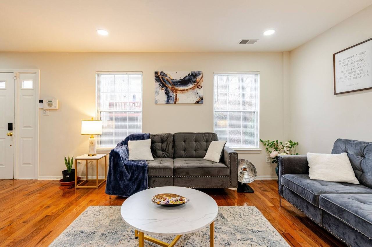 6932 Storch Circle - Photo 6 of 27