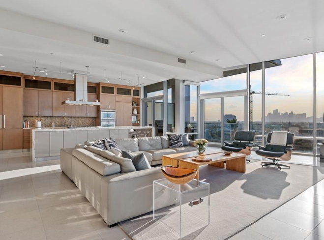 2727 Kirby Drive #5550.15 - Photo 3 of 9