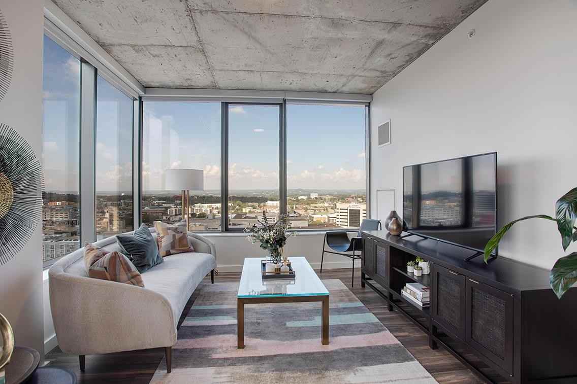 2010 West End - Photo 5 of 41