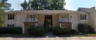 3595 Woodbriar Cir #I - Photo 1 of 1