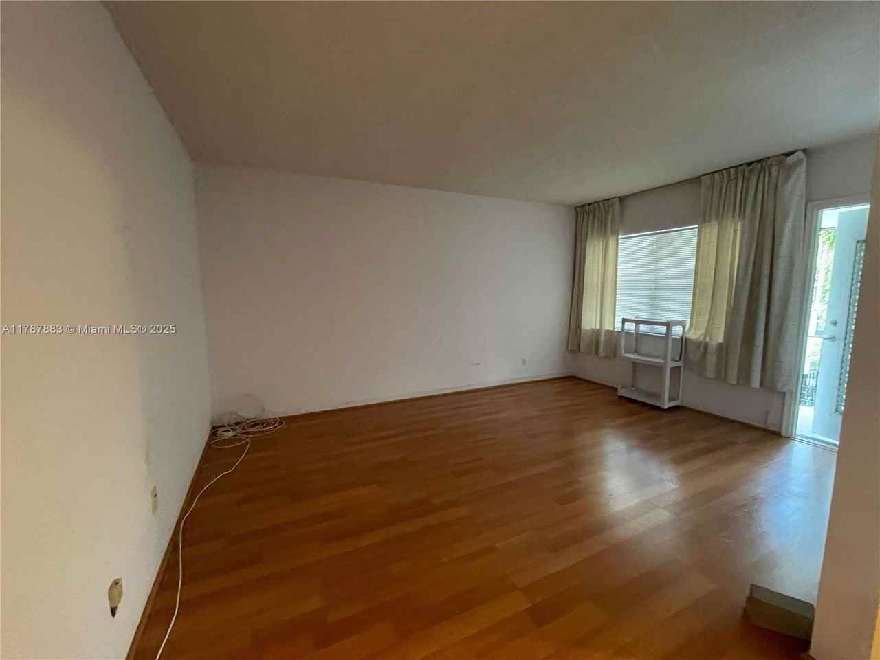 1300 N 17th Ave #207 - Photo 3 of 6