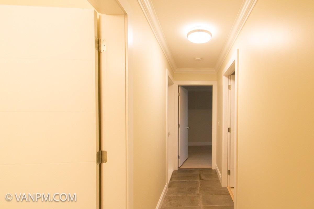 3461 East 50th Avenue - Photo 3 of 11