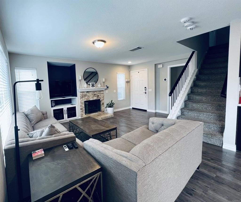 532 Dakota Way - Photo 2 of 39