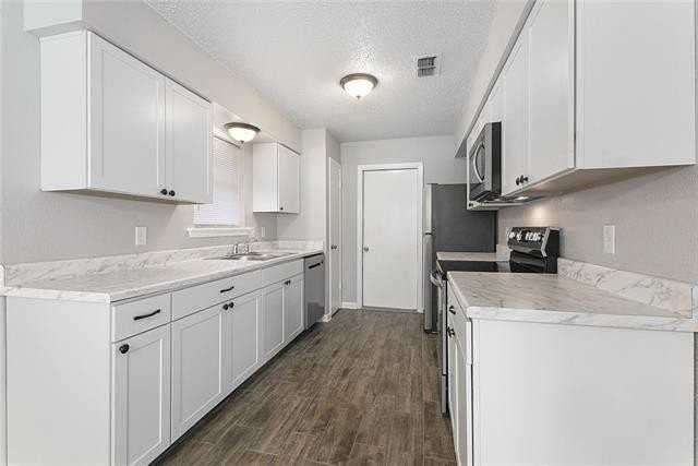 138 Bluefield Drive - Photo 7 of 21