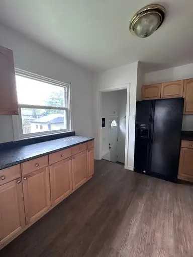 11623 112 Ave Nw - Photo 2 of 26