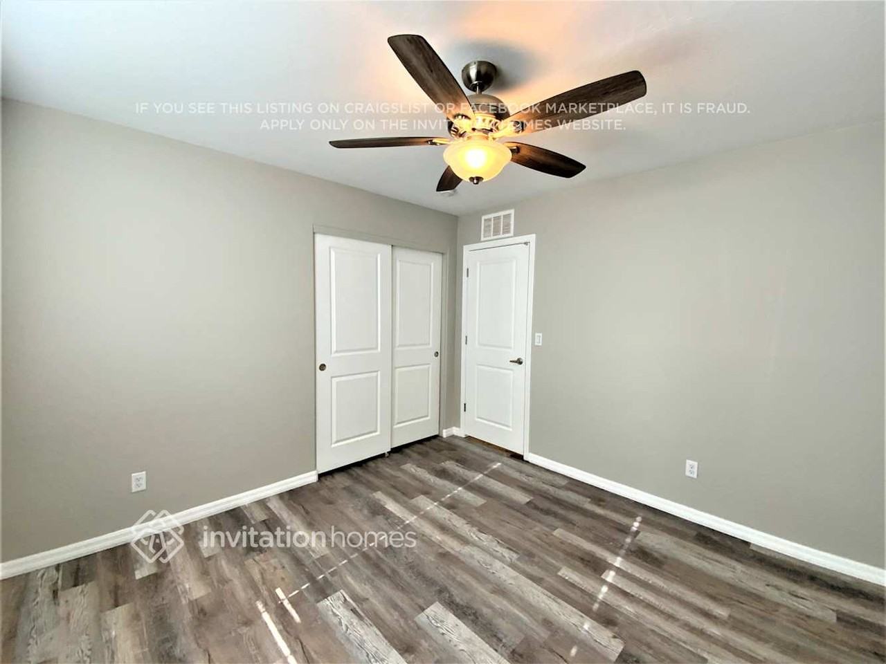 6185 Portland Treaty Ave - Photo 6 of 11