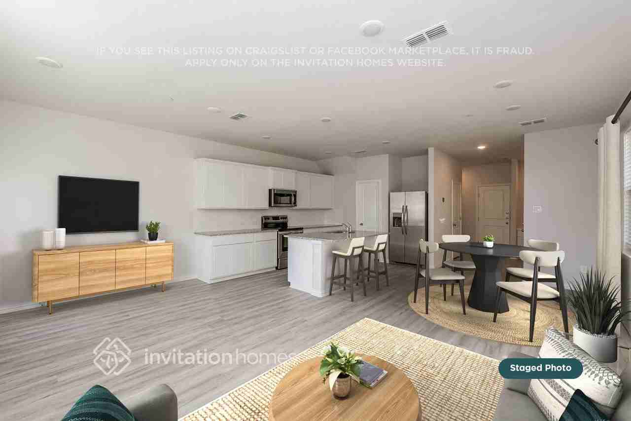 6411 Blue Trl - Photo 3 of 16