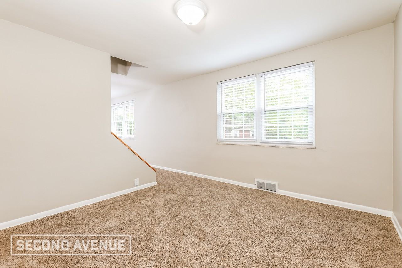 641 Penny Dr - Photo 3 of 16