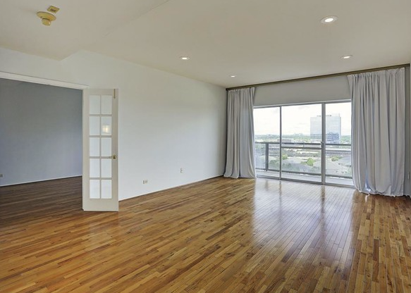 2929 Buffalo Speedway #1204 - Photo 4 of 6