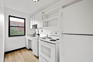 featured image of 2117 Brownsville Rd