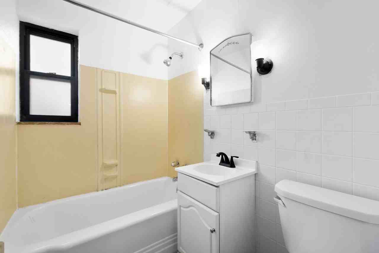 2117 Brownsville Road - Photo 2 of 25