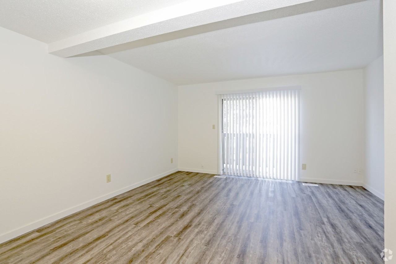 Tuscany Ridge Townhomes - Photo 5 of 14