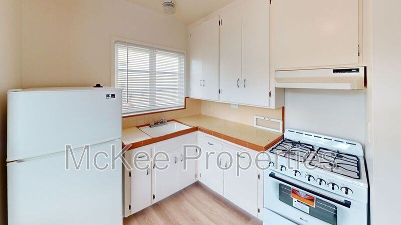 810 1/2 Diamond St - Photo 5 of 10