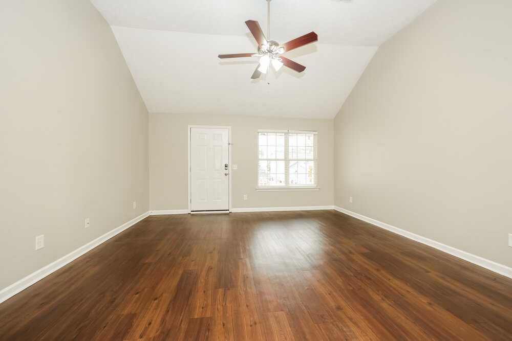 925 Sky Valley Trl - Photo 4 of 16