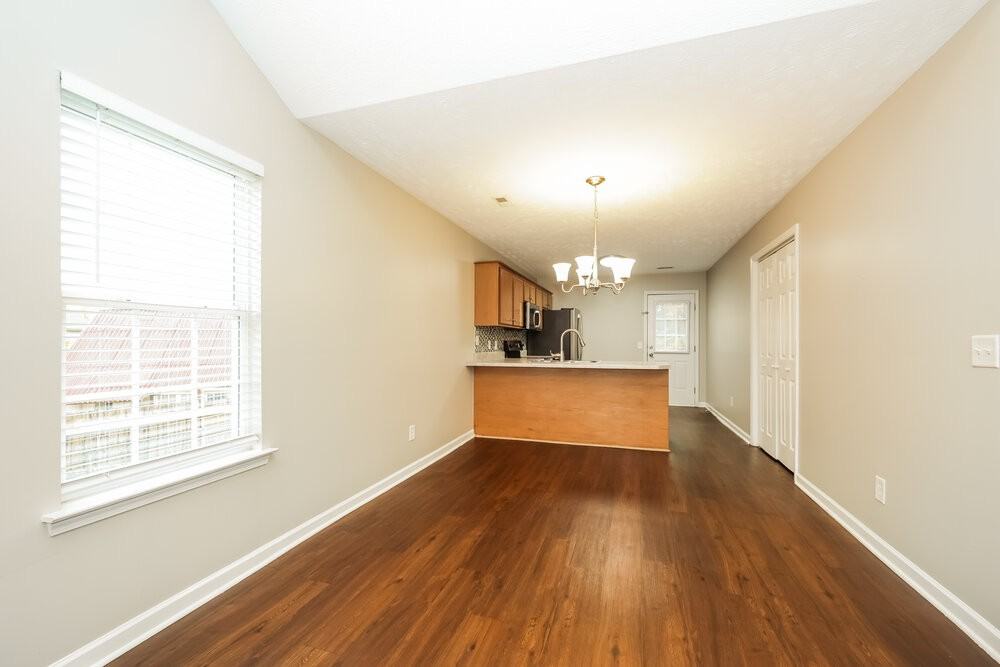 925 Sky Valley Trl - Photo 6 of 16