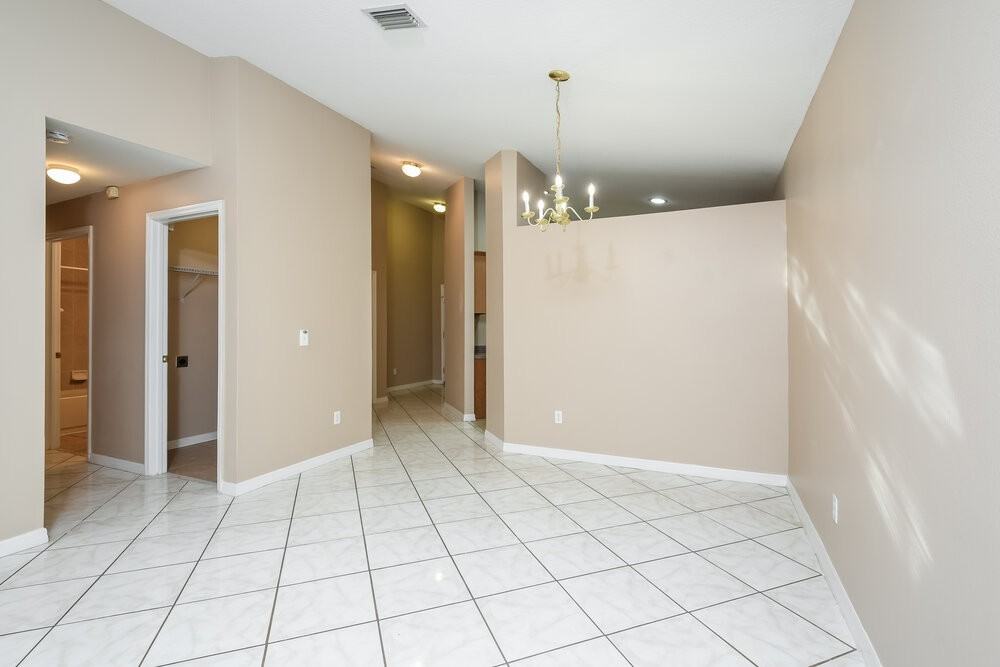 120 Stephen Ave - Photo 5 of 16