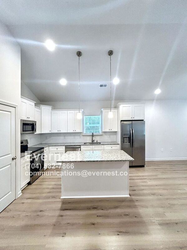 507 Park St - Photo 3 of 18