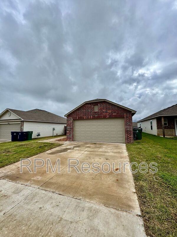 11728 Jude Way - Photo 4 of 20