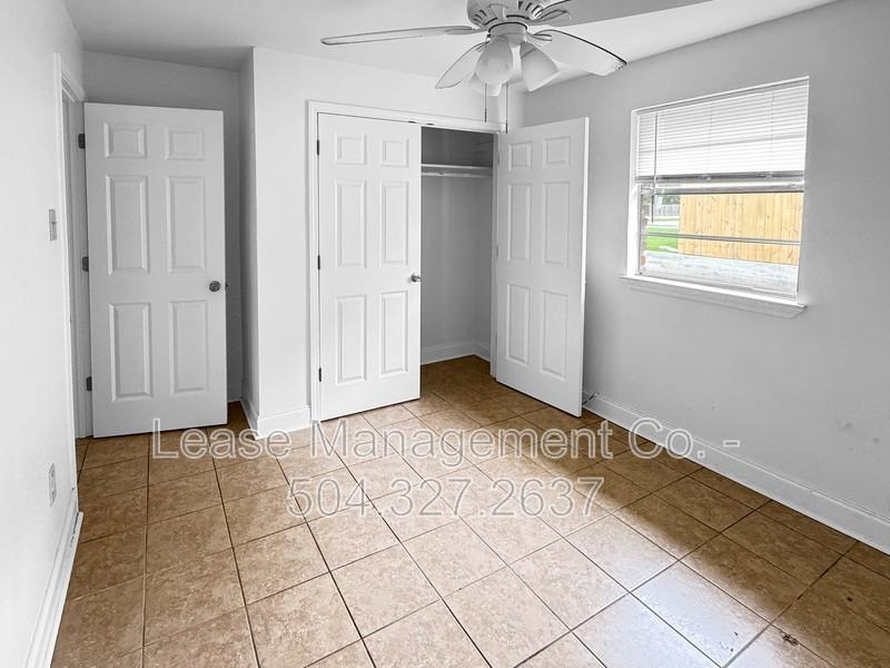 183 Schexnaydre Ln - Photo 2 of 7