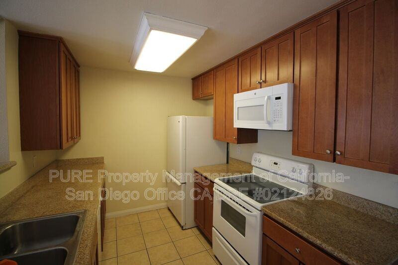 210 Chambers St #9 - Photo 5 of 17