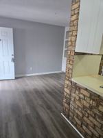 featured image of 1215 Mosstree Rd