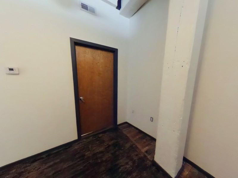 110 S 15th St #308 - Photo 4 of 8