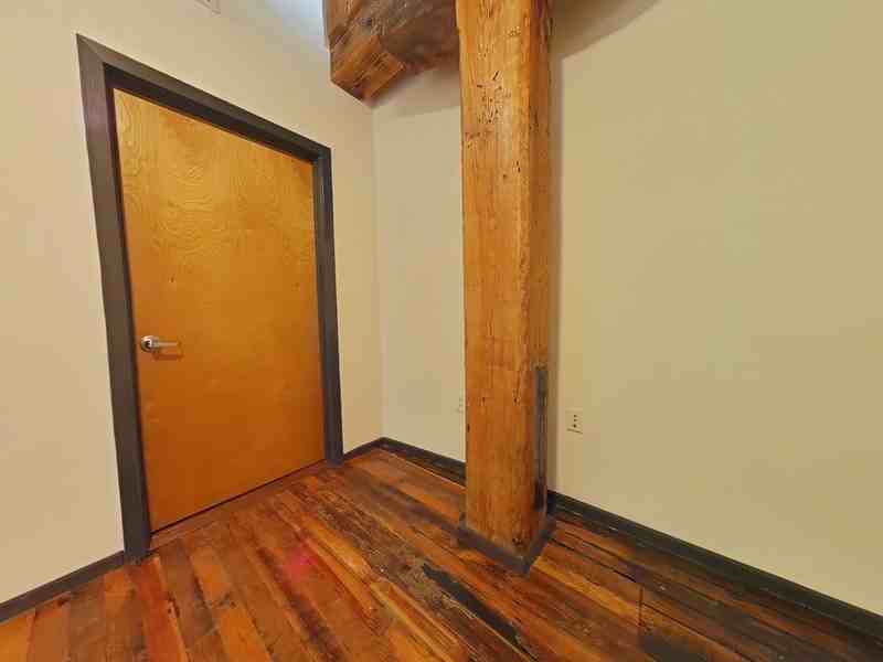 110 S 15th St #210 - Photo 7 of 12