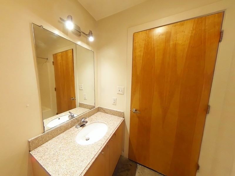 1011 W Marshall St #103 - Photo 7 of 15