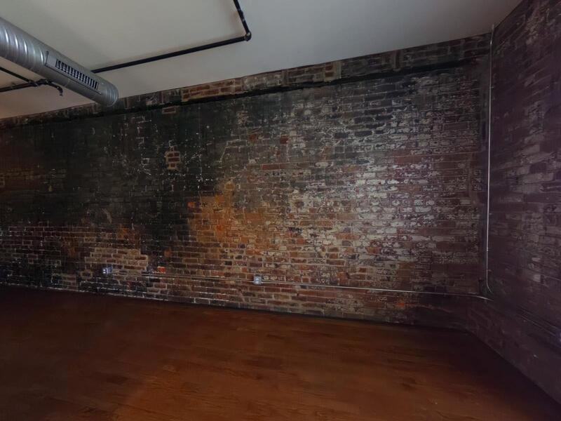 110 S 15th St #302 - Photo 4 of 13