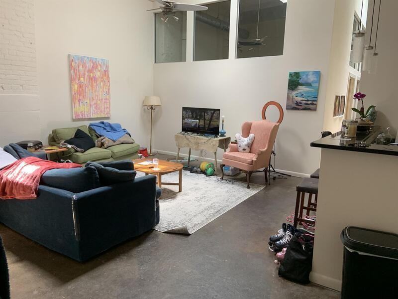 1011 W Marshall St #122 - Photo 4 of 6