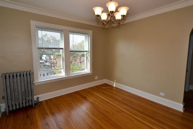 6326 6326 N. Artesian #3R - Photo 5 of 21