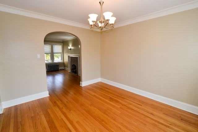 6326 6326 N. Artesian #3R - Photo 6 of 21