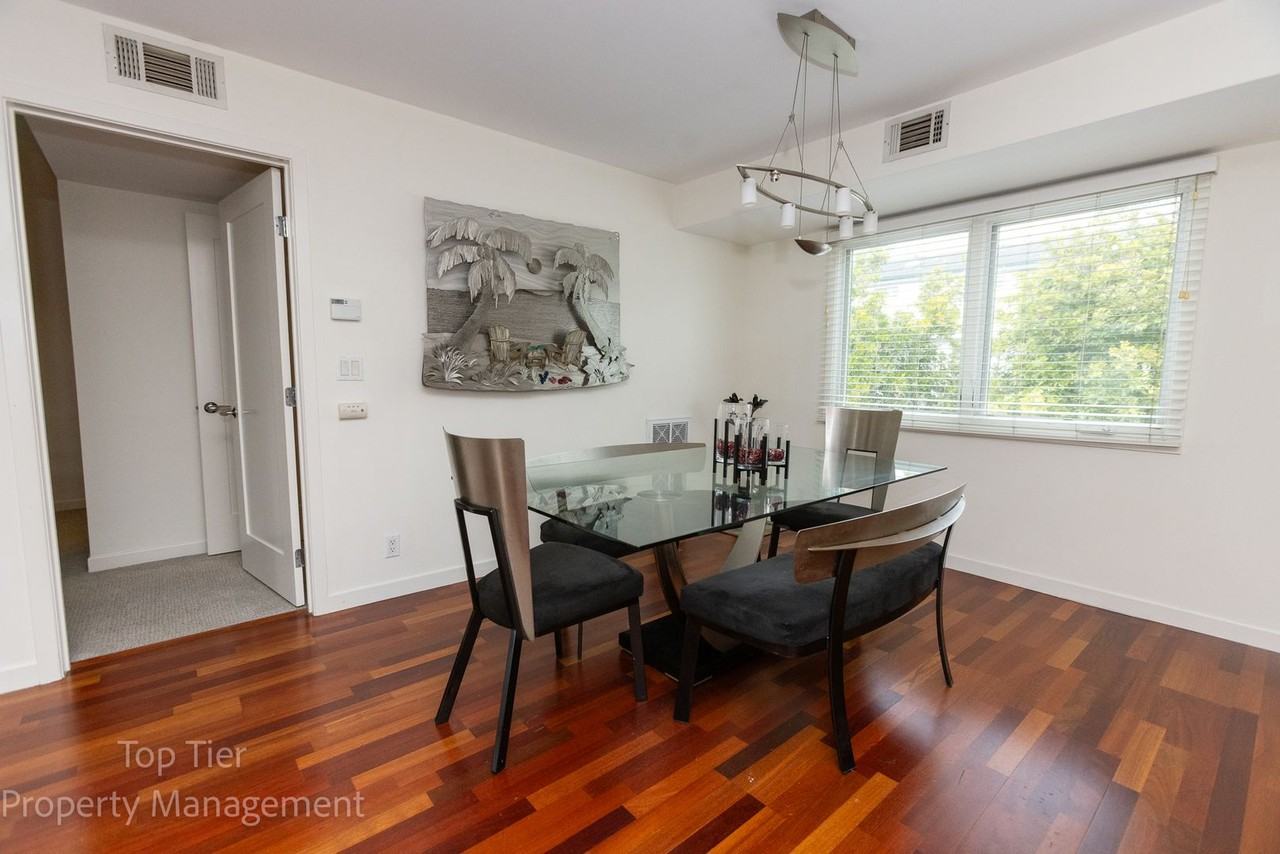 317 Pine Ave #206 - Photo 7 of 31