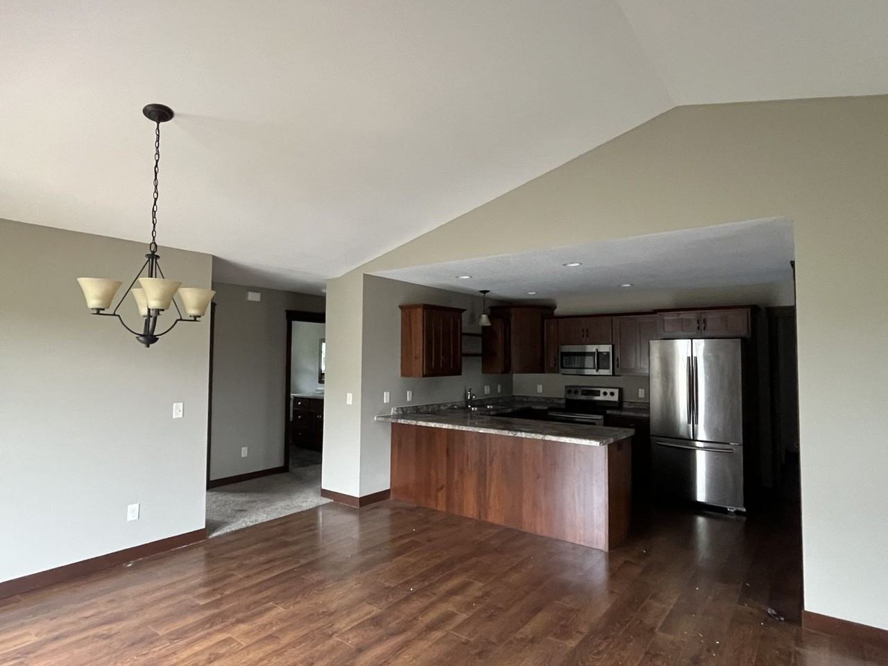 1326 Aspen Heights Dr - Photo 4 of 14