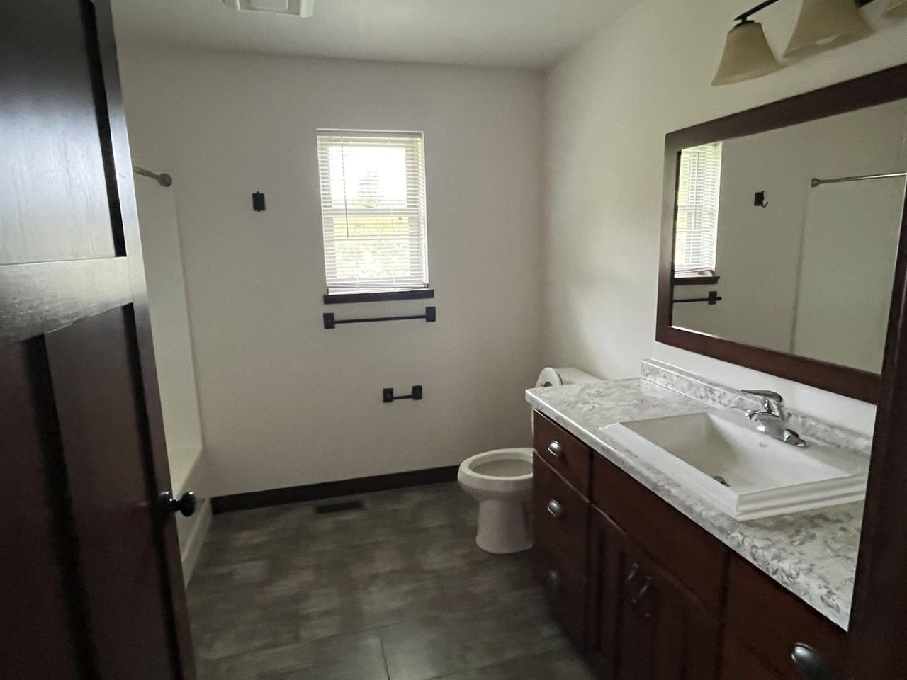 1326 Aspen Heights Dr - Photo 6 of 14