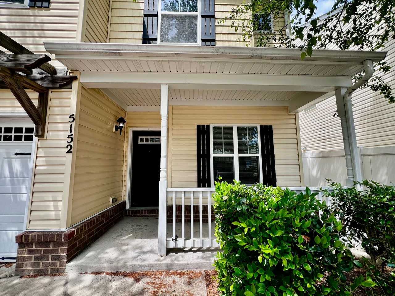 5152 Whitaker Pl - Photo 2 of 24