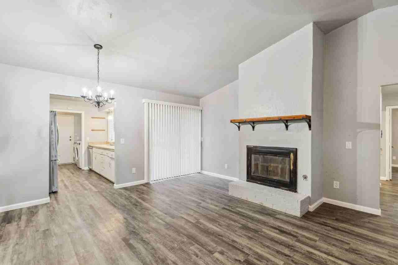 2721 Indian Creek Blvd - Photo 5 of 14