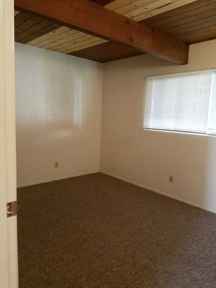 1109 Pismo Street - Photo 3 of 7