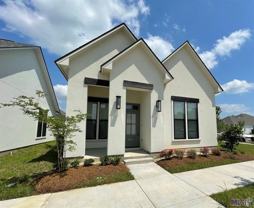 9905 Stonewater Dr - Photo 1 of 1