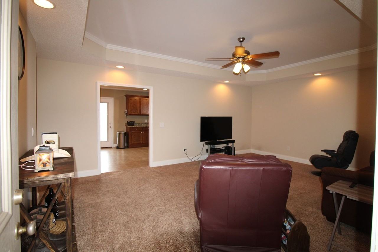 4255 Excursion Dr - Photo 3 of 21