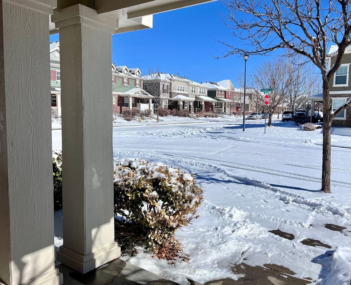 1121 S Richfield St - Photo 3 of 31