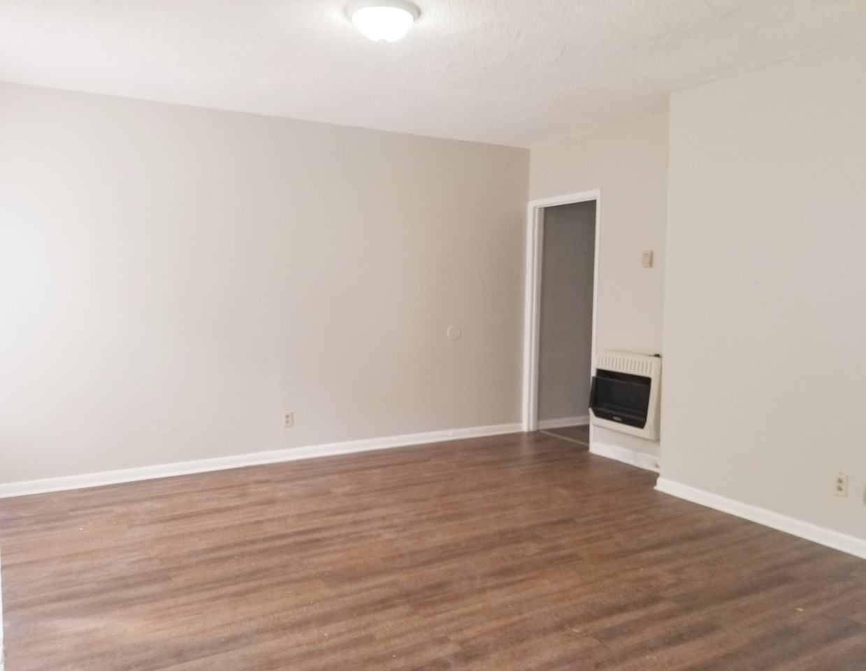 3308 Bradley St Sw - Photo 4 of 18