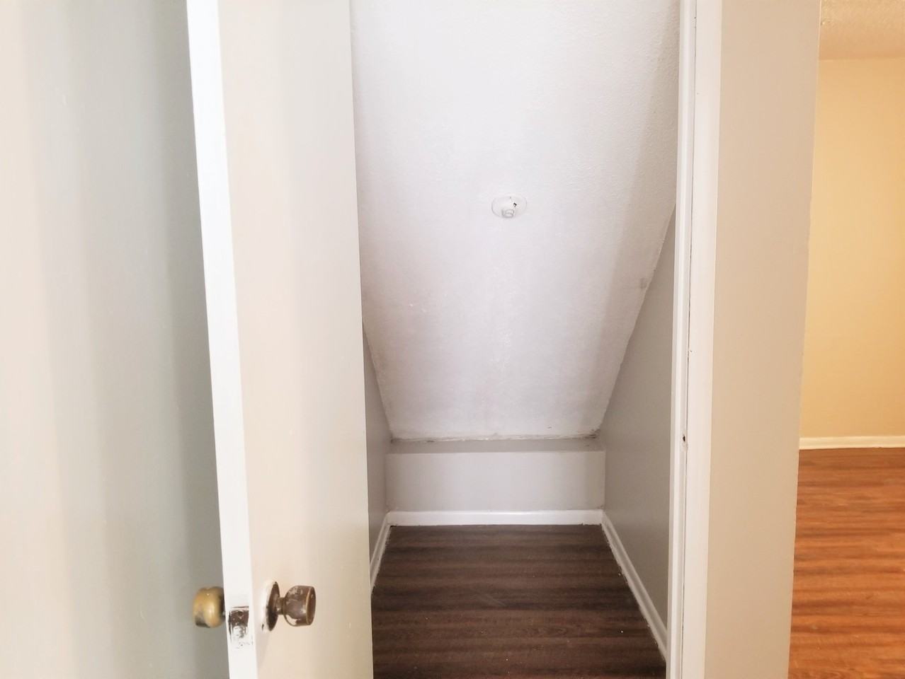 3308 Bradley St Sw - Photo 7 of 18