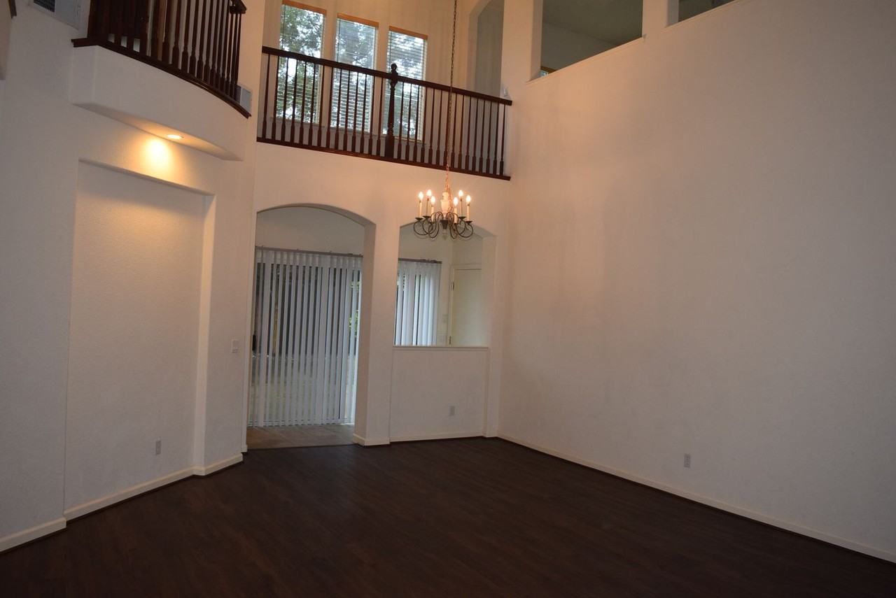 34 Penelope Ct - Photo 3 of 18