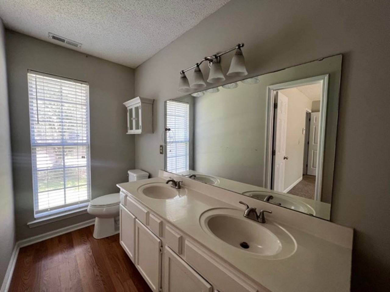 150 Bradstone Rd - Photo 5 of 9