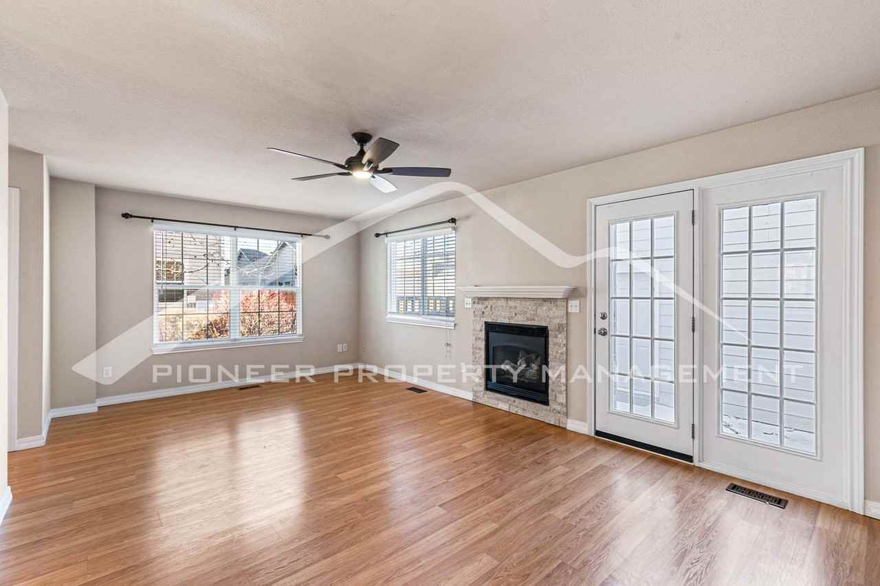 438 N Parkside Dr #A - Photo 6 of 23